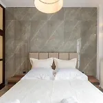 Makima Naxos Town Apartment